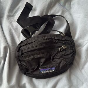 Patagonia Ultralight Black Hole® Mini Hip Pack 1L— Used Condition
